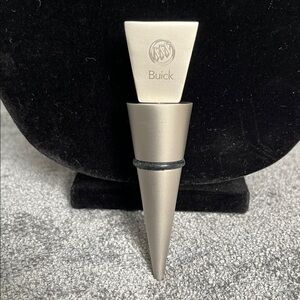🆕 Buick Wine Bottle Stopper